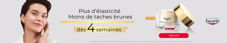Bannière Eucerin sur fond clair. À gauche, une femme adulte touche son visage. Un macaron près de la joue indique « +30% ». Au centre, le texte mentionne « Plus d’élasticité » et « Moins de taches brunes », puis « dès 4 semaines* ». En dessous sont présentés deux soins Eucerin avec leurs couvercles dorés. À droite figure le logo « Eucerin ».